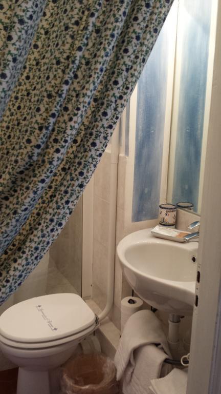 Artemisia B&B Albenga Phòng bức ảnh